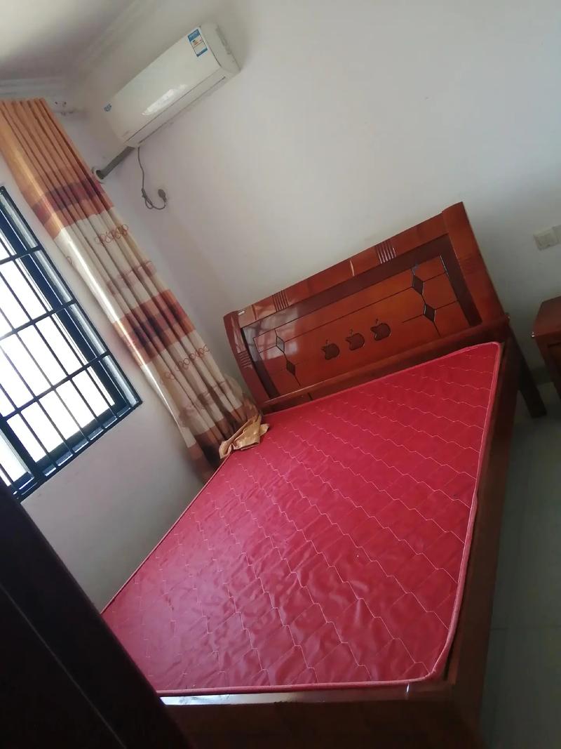 花语王朝二房二厅住房出租 —— 卫生干净，南北通透，楼层优越